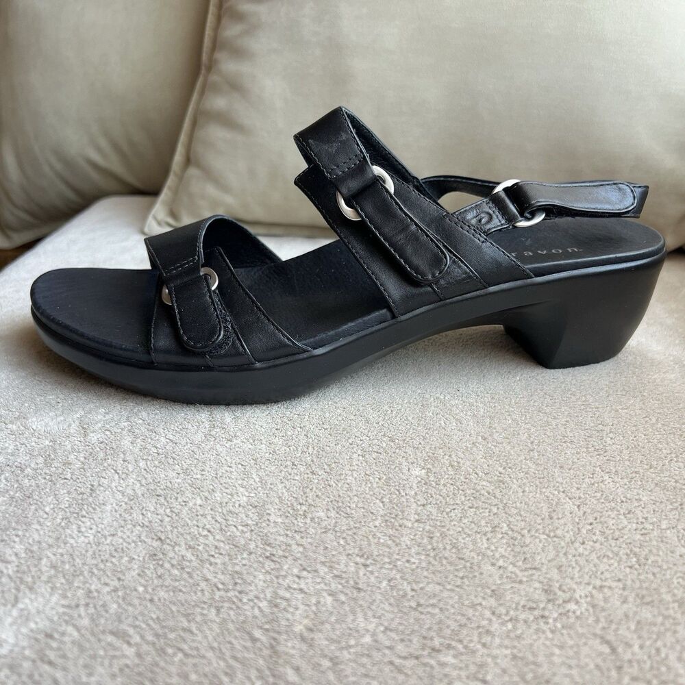 Aravon Black Leather Orthopedic Sandals Women‎ 10 B Slingback Wide Strap Comfort